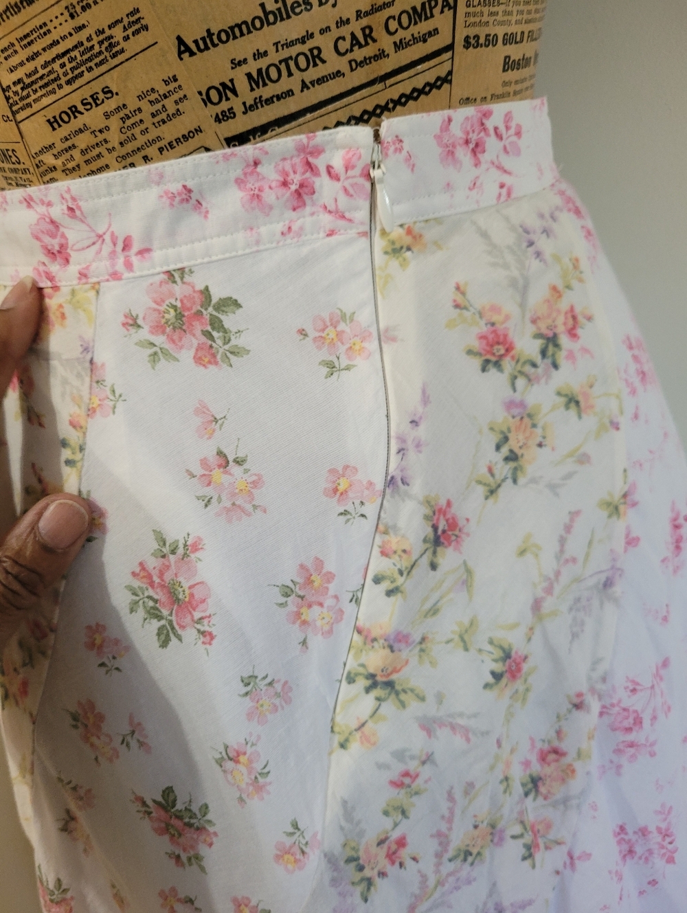Polo Ralph Lauren Patchwork Quilt Floral Cream Maxi Skirt with Soft Pink Print - Picture 7 of 15